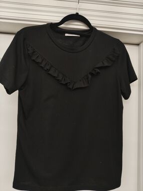 Glamorous Black Short Sleeve Ruffle Tee